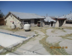 860 Flora Street property photo 3