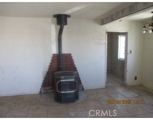 860 Flora Street property photo 6