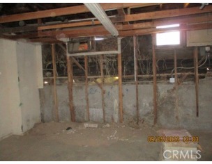 860 Flora Street property photo 20